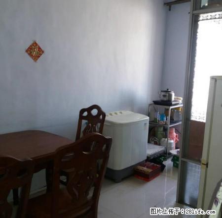 铁北小区50平4楼2室650包取暖费有电视冰箱洗衣机太阳能 - 房屋出租 - 房屋租售 - 通化分类信息 - 通化28生活网 th.28life.net